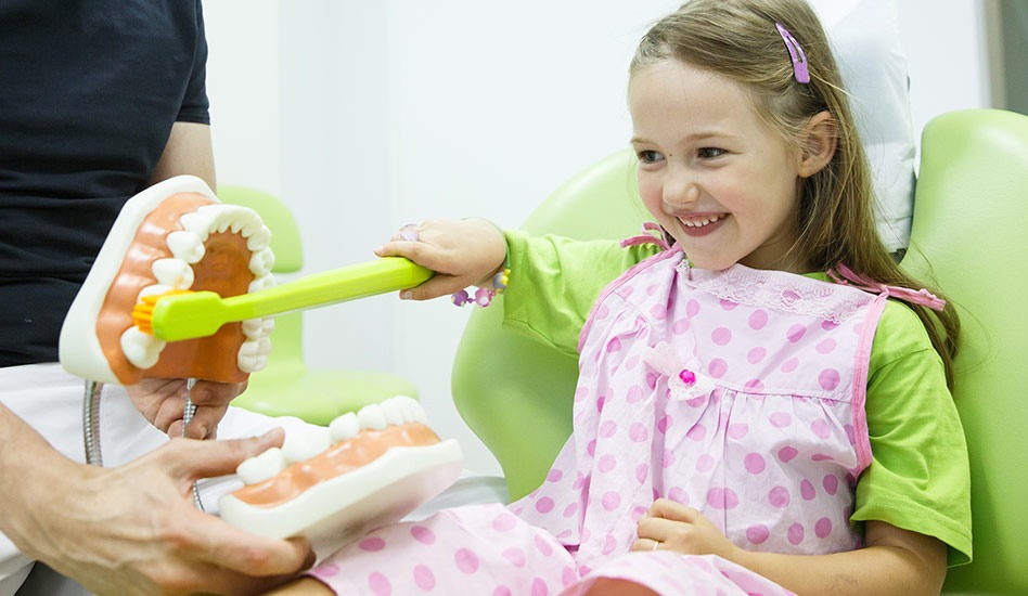 Childrens Dentistry Burnaby | Dawson Dental Centre | General & Family Dentist | Burnaby | BC